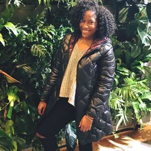 Meet your Posher, Maya